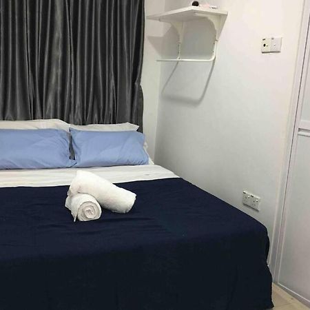 新山22Pax :Taman Pelangi Party House Nearby Midvelly别墅 外观 照片