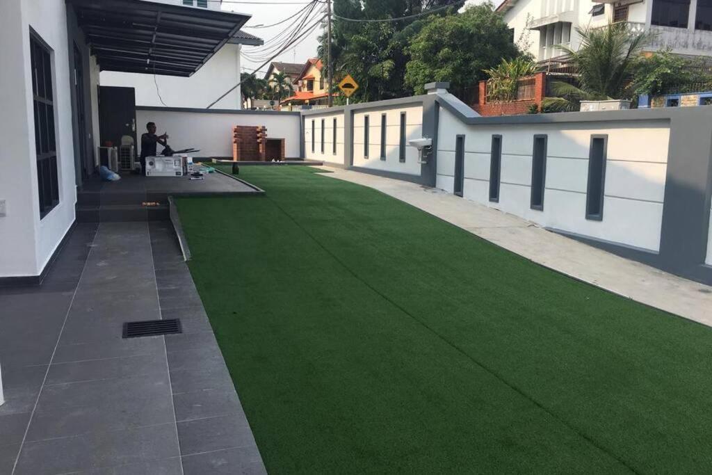 新山22Pax :Taman Pelangi Party House Nearby Midvelly别墅 外观 照片